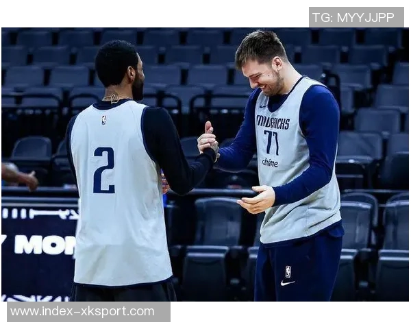 湖记：东契奇对里夫斯的赞赏如同对布伦森和欧文的喜爱